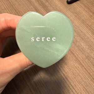 Seree Jade Stone Popsocket in Heart Shape